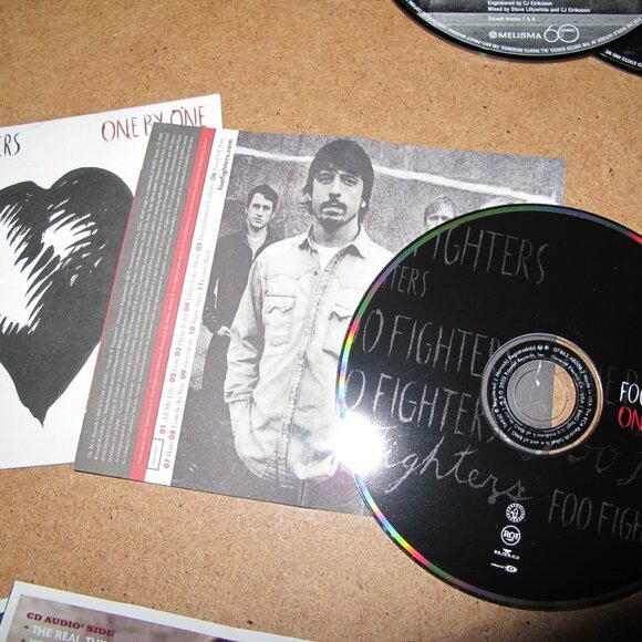 CD Bundle/Music Bundle - Picture 6 of 12